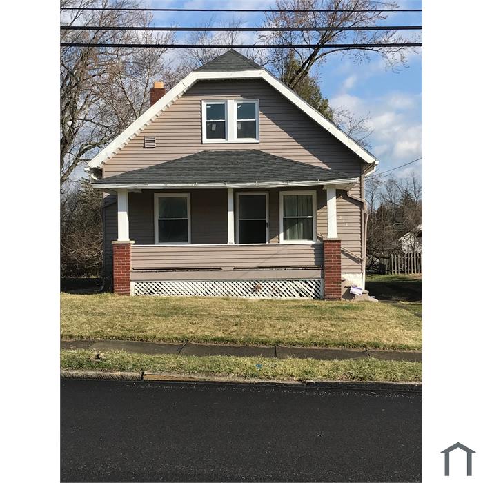 518 W Earle Ave