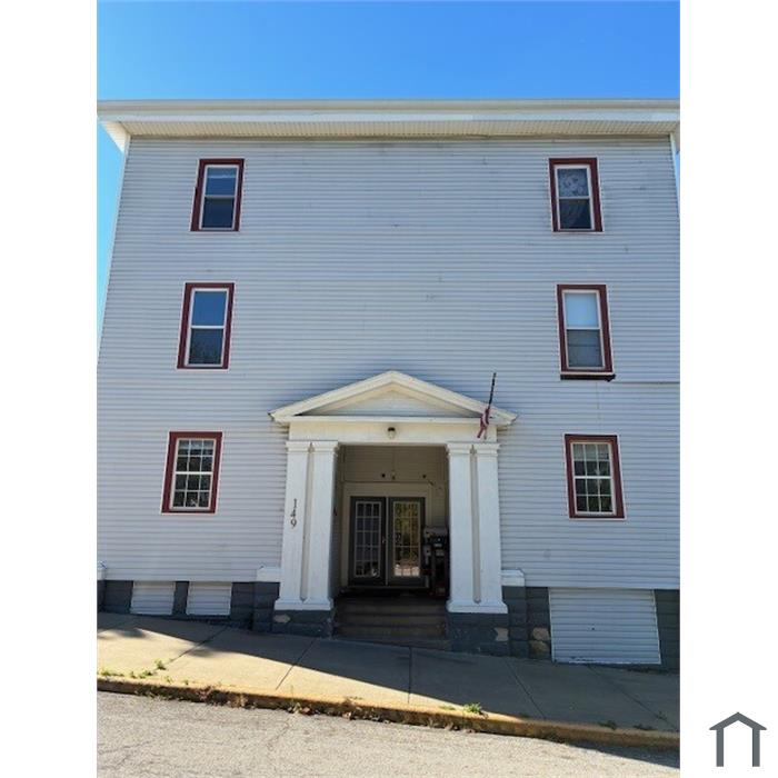149 S Freedom Ave