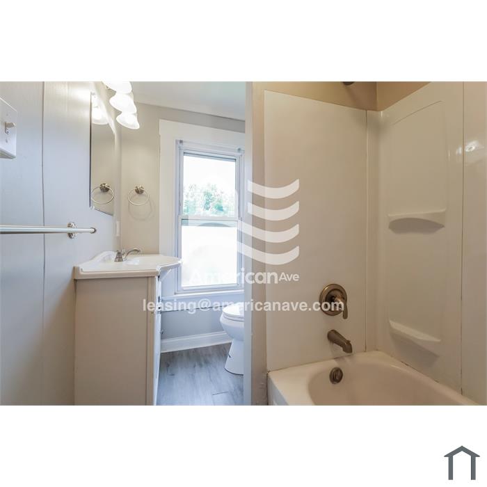 143 Saratoga Avenue Southwest 44710  1342290 - 1342290