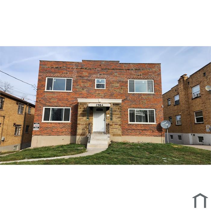 2584 Westwood Northern