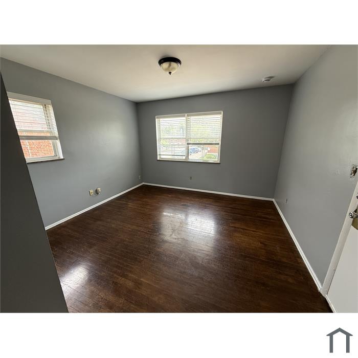 1501 Beth Ln