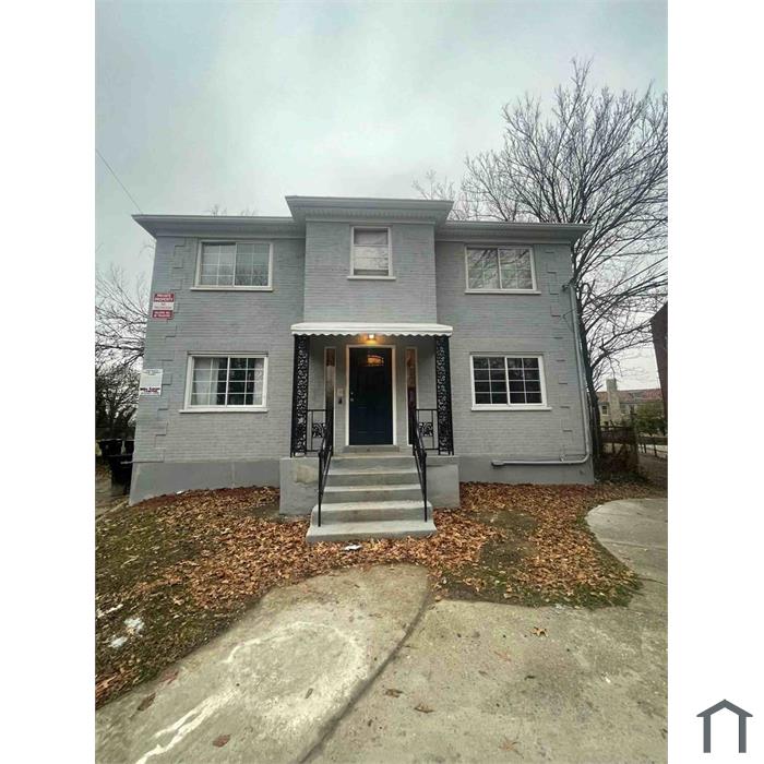 1627 Anita Pl