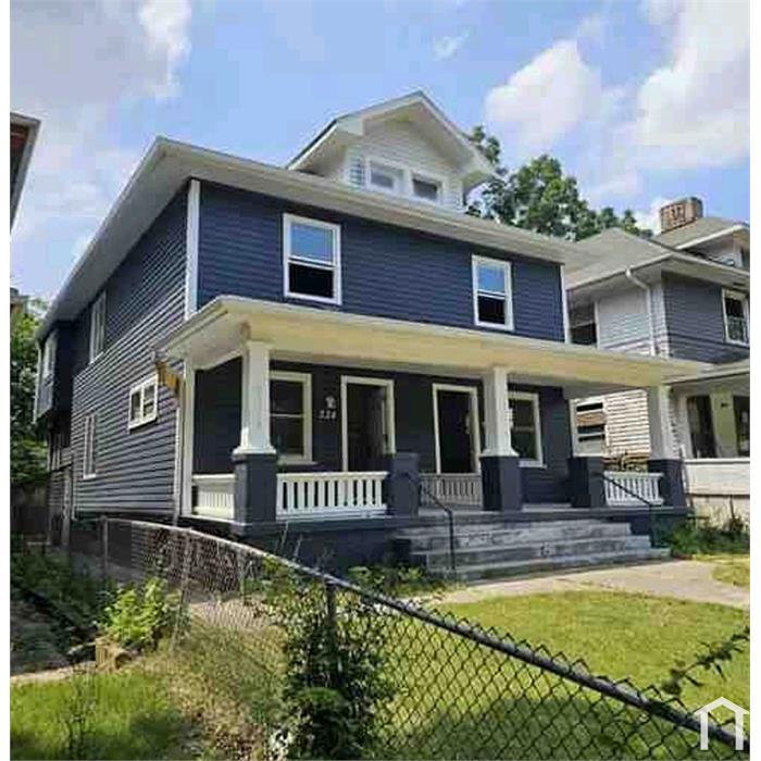 226 Oxford Ave