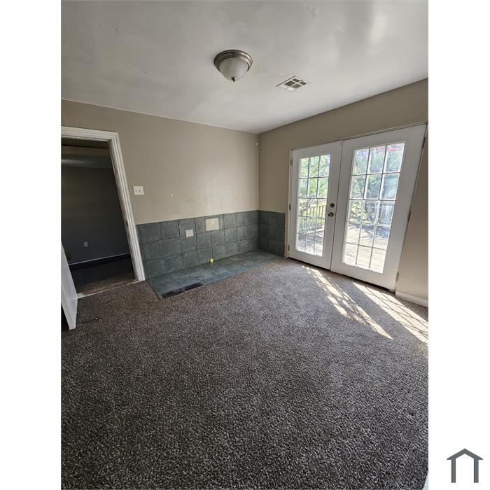 3 Bedroom Single Family House 960 Halray Dr in Norman, OK