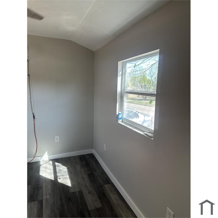 721 NE 34th Ter