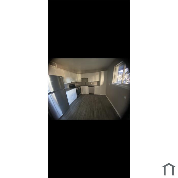 2908 NW 28th St