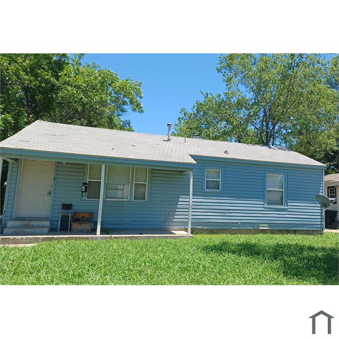 812 Bell Dr