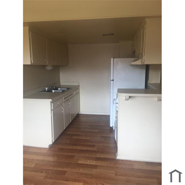 3520 NW 51st St