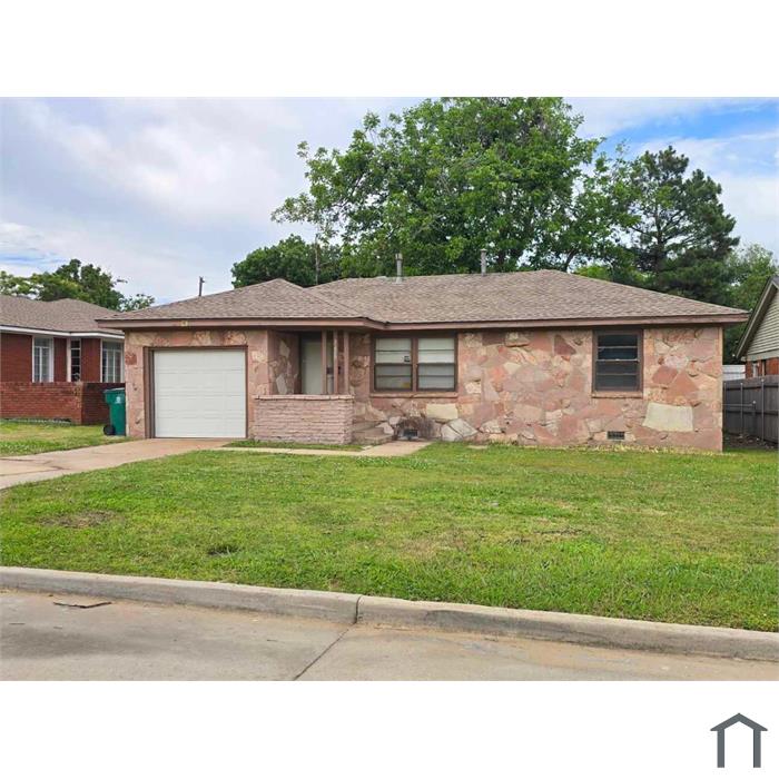 3228 N Roff Ave