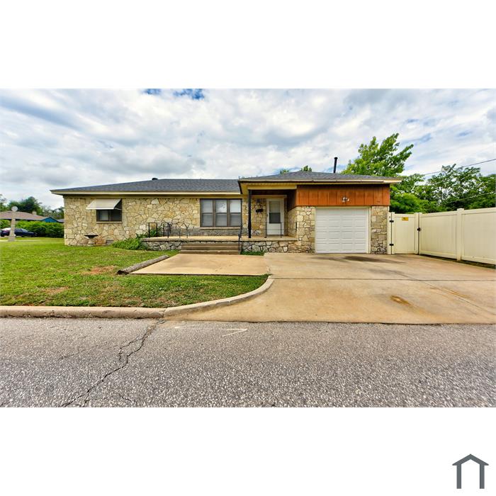 2501 NW 35th St