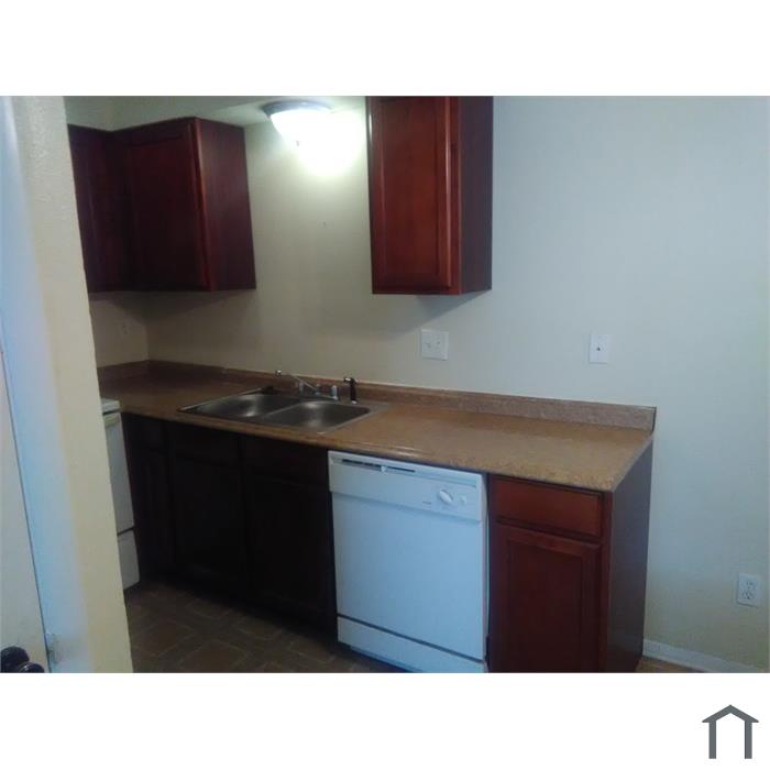 4317 Vfw Dr