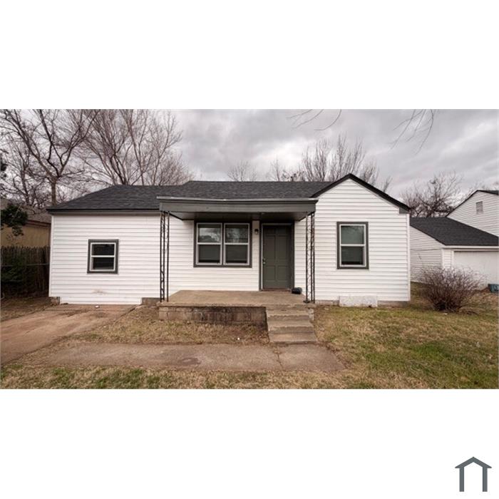 3214 S Saint Clair Ave