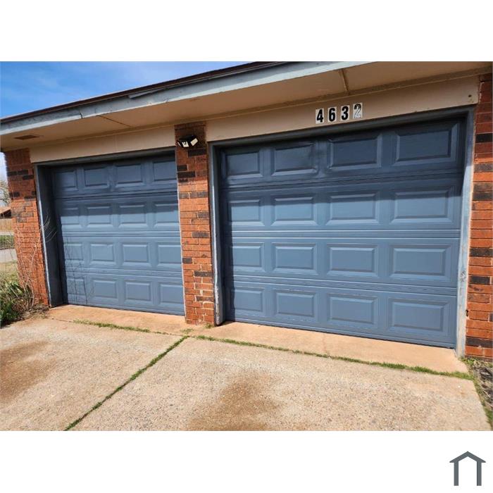 4632 Cinderella Dr