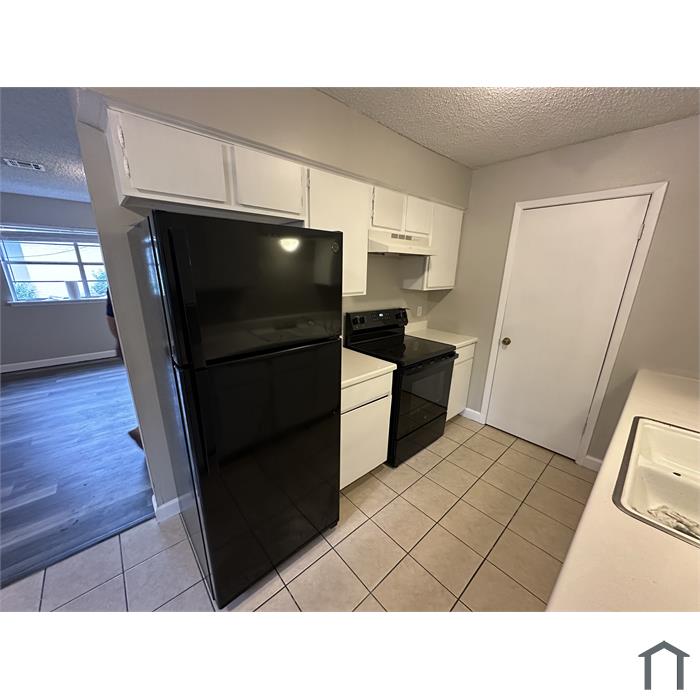 Duplexes Of Madill
