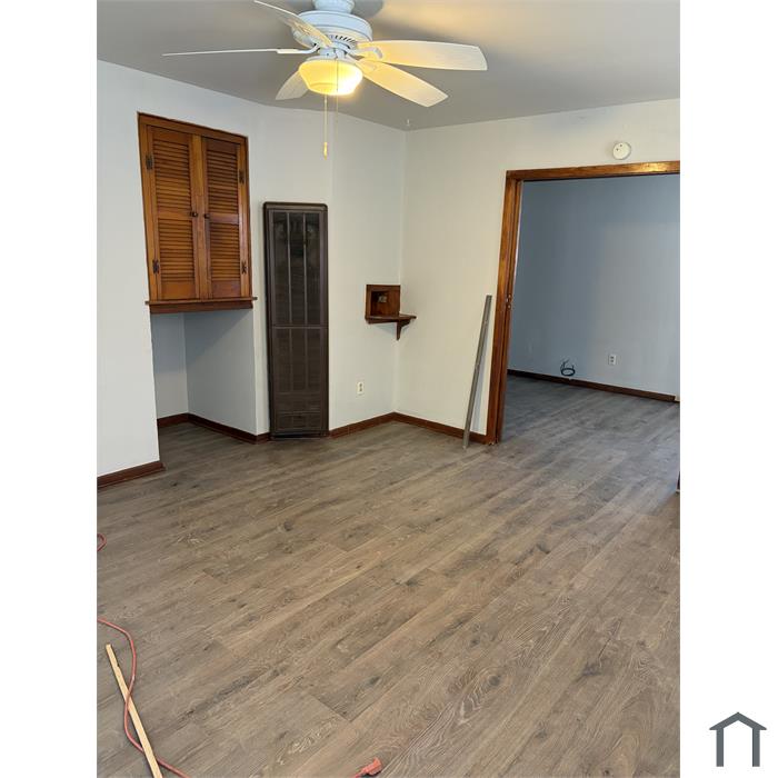 1212 NW Pershing Dr