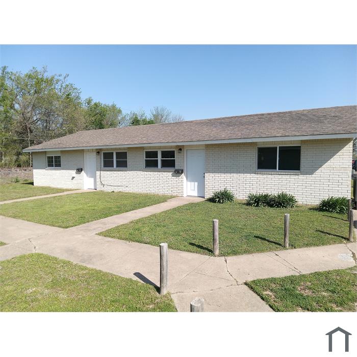 1064 N Irvington Ave