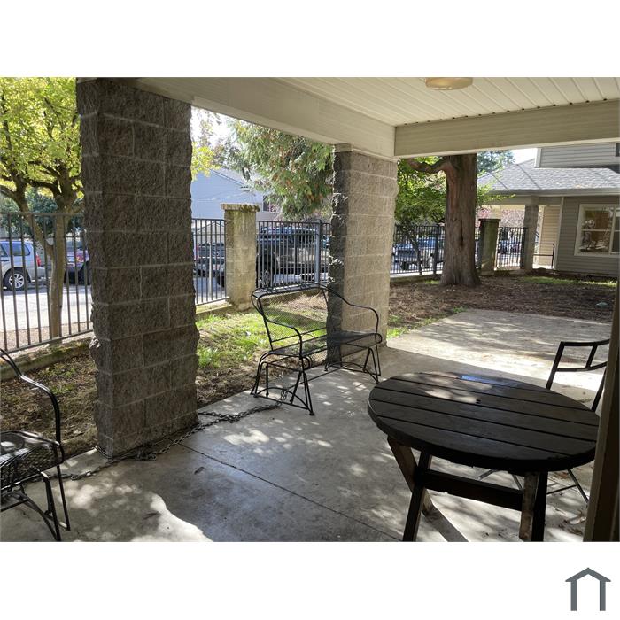 Pine Point Apartments