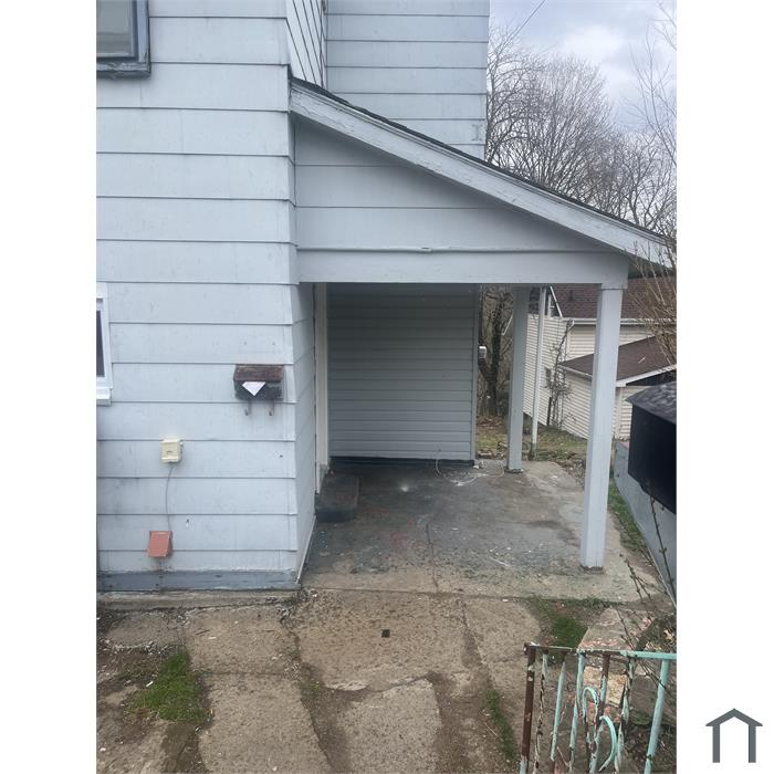 1036 N Bluff Dr