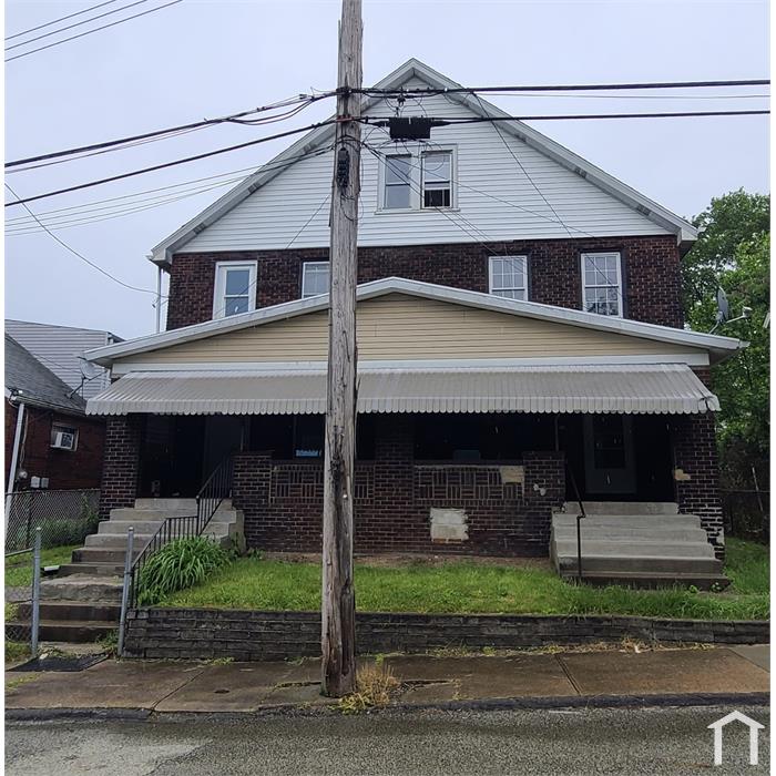 935 High St