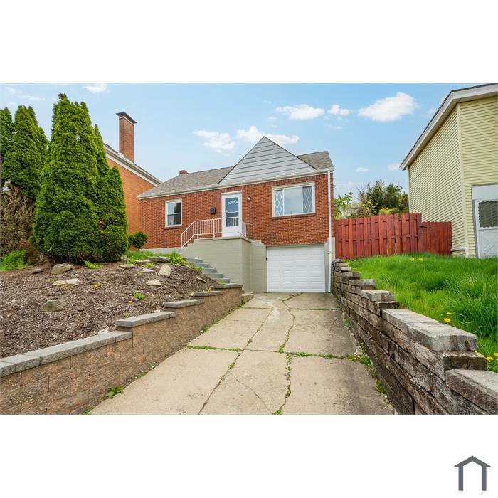 109 Minooka St