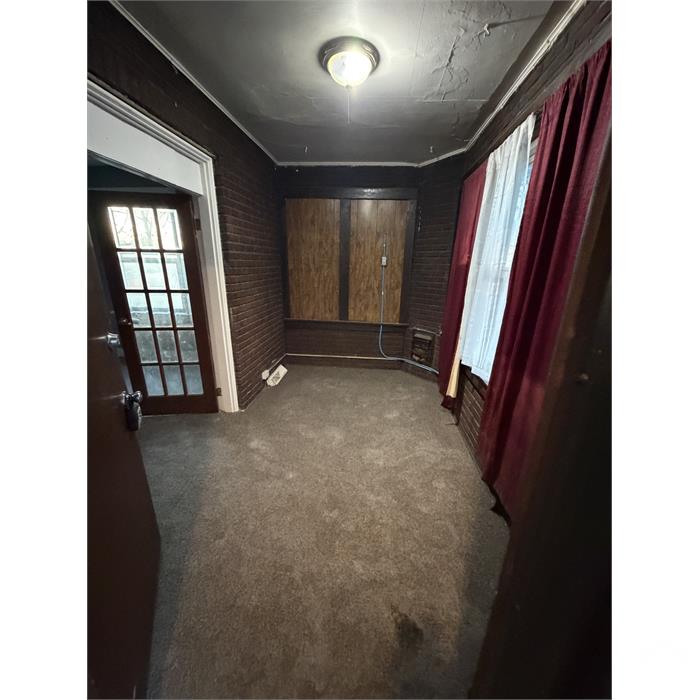 1404 Amanda St
