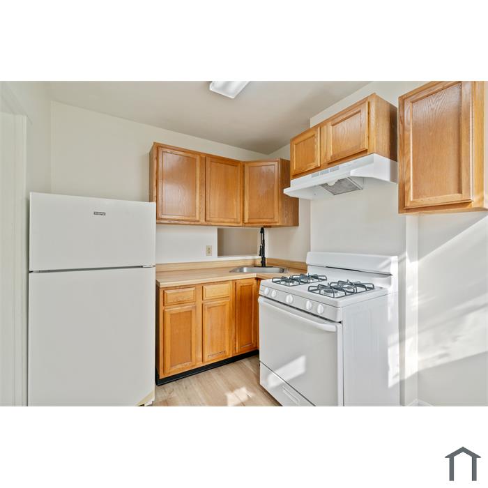 2307 Brownsville Rd