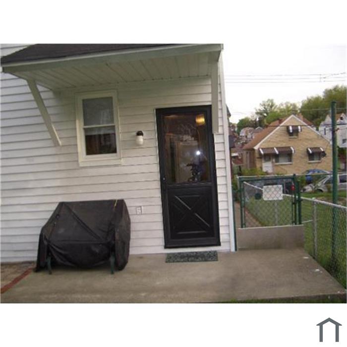 255 Church Ave