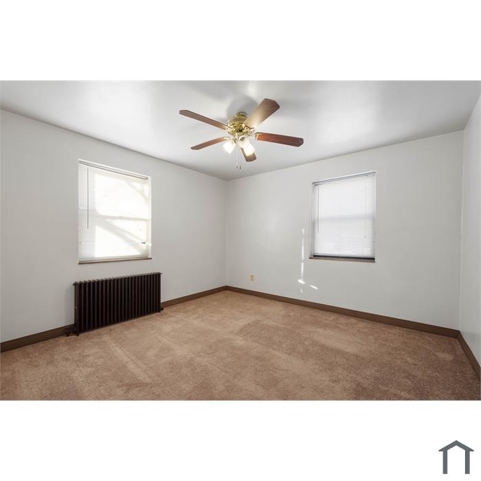 2117 Brownsville Rd