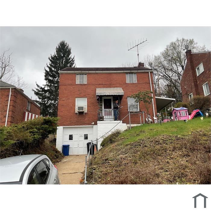 2015 Fairlawn St