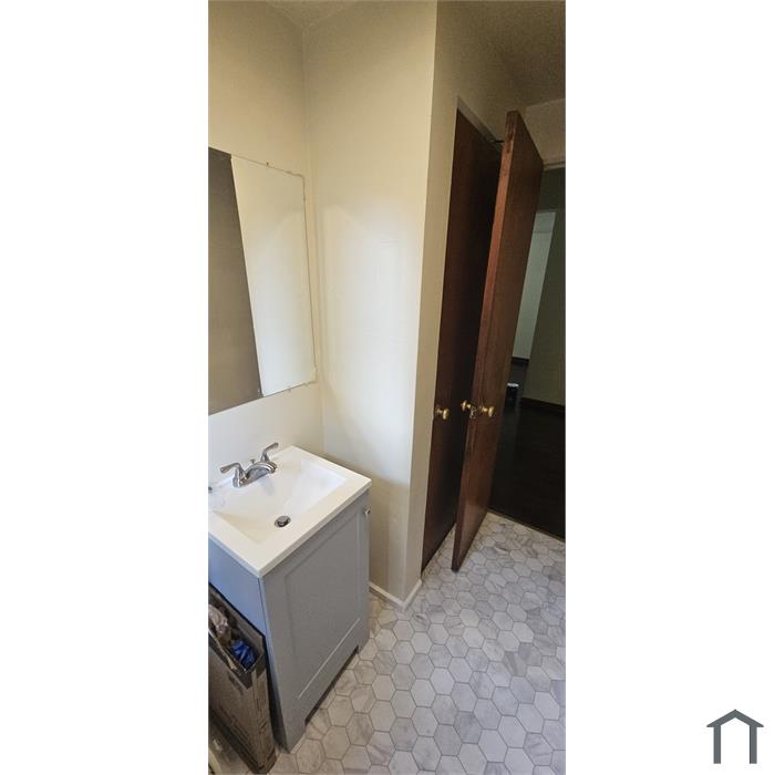 1320 Penn Ave