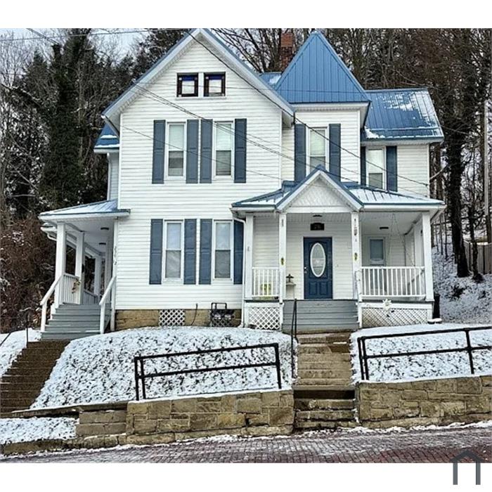 236 E Fulton St