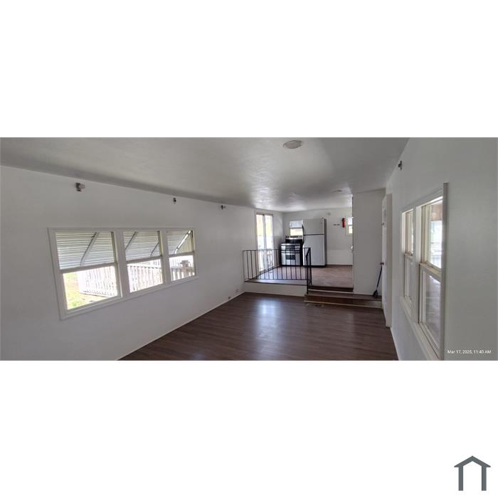 18 N Front St