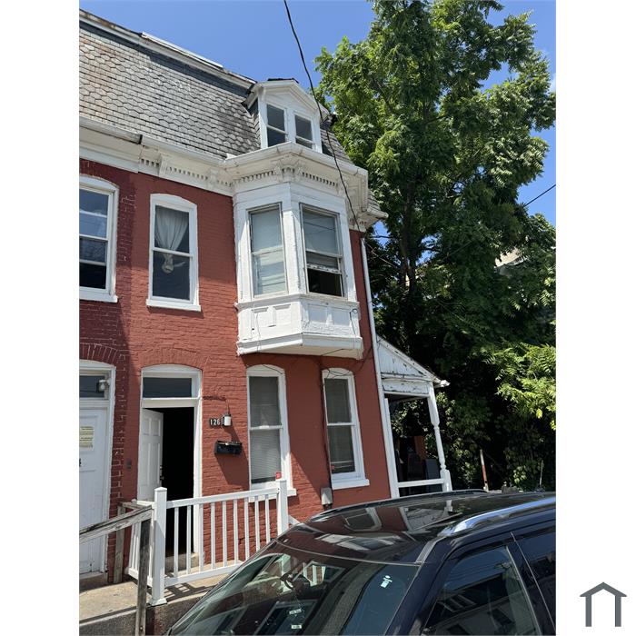 126 N West St