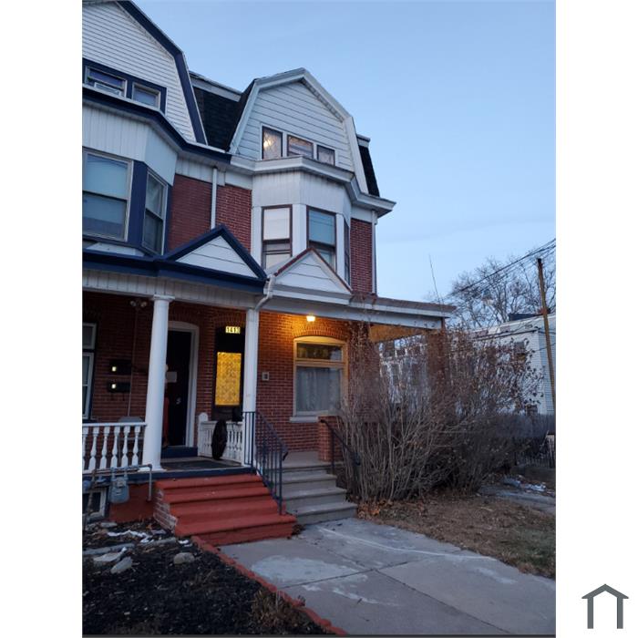 1413 W Union St