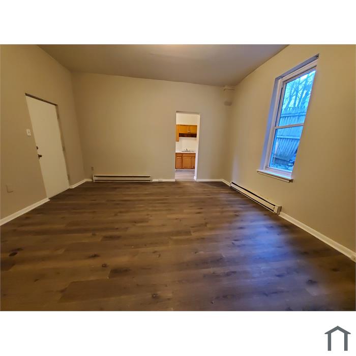432 W Gordon St