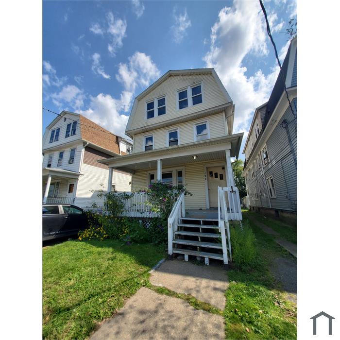 124 2nd Ave