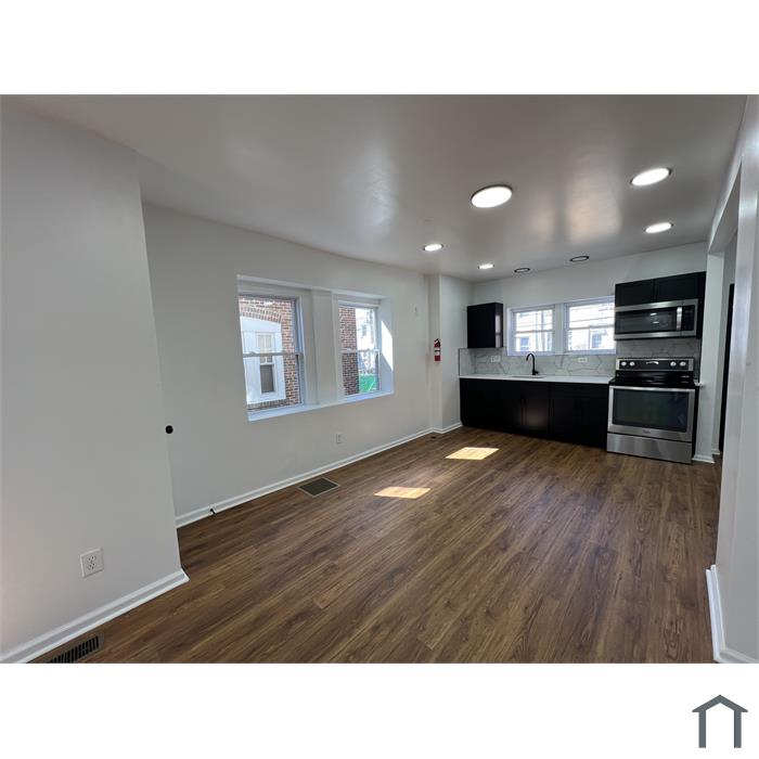 1026 Elsinore Pl
