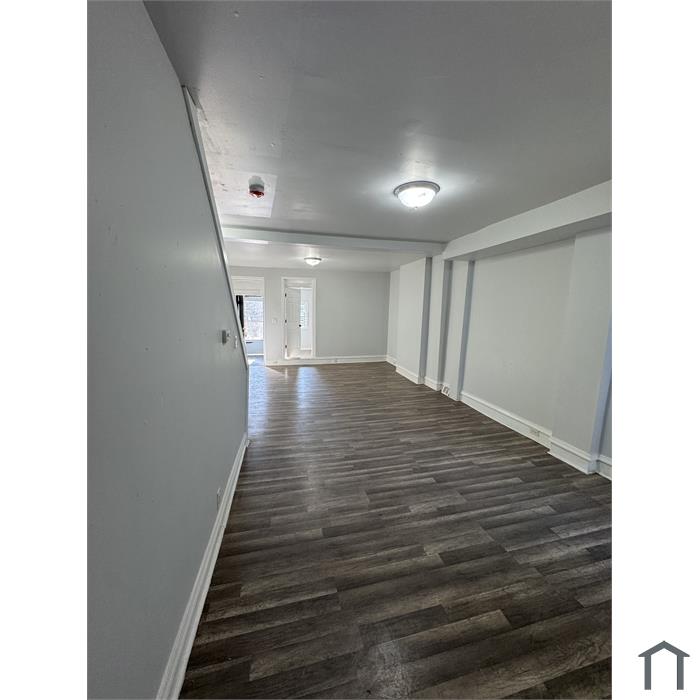 226 W 15th St