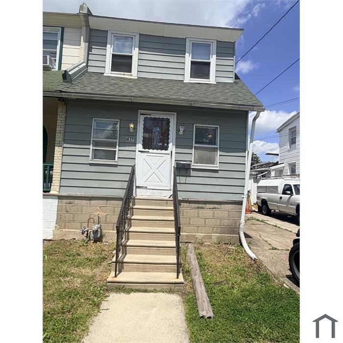 837 Broad St