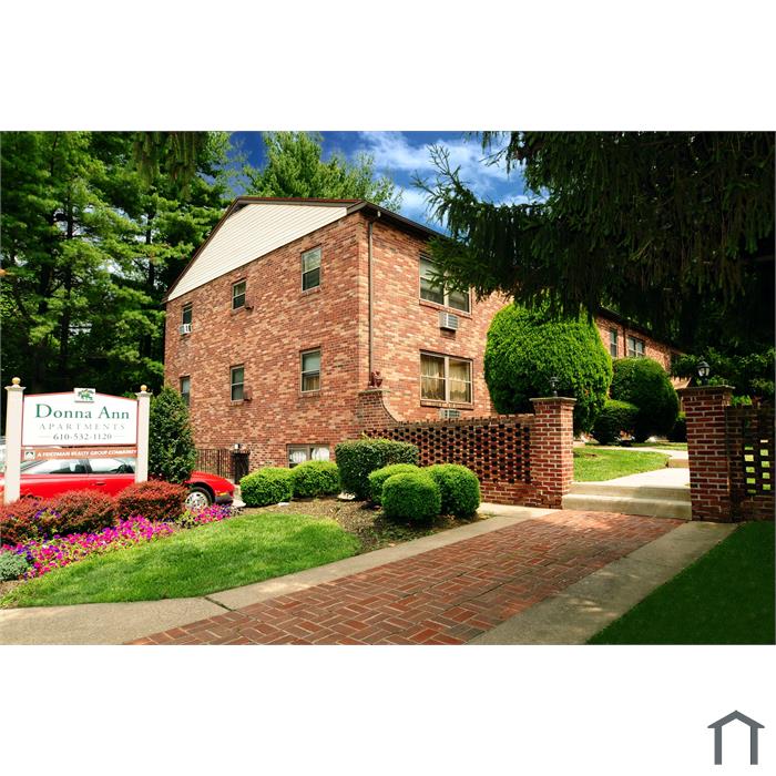 Donna Ann Apartments