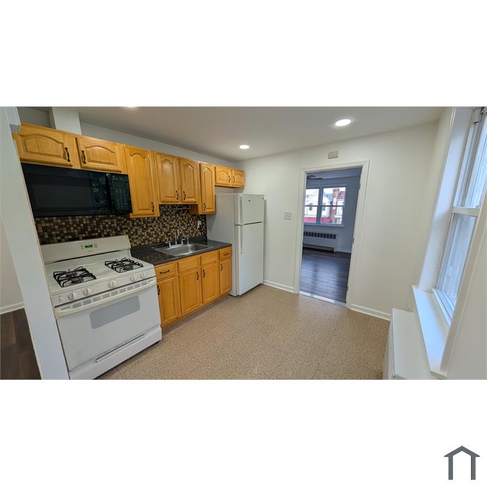 344 Van Kirk St