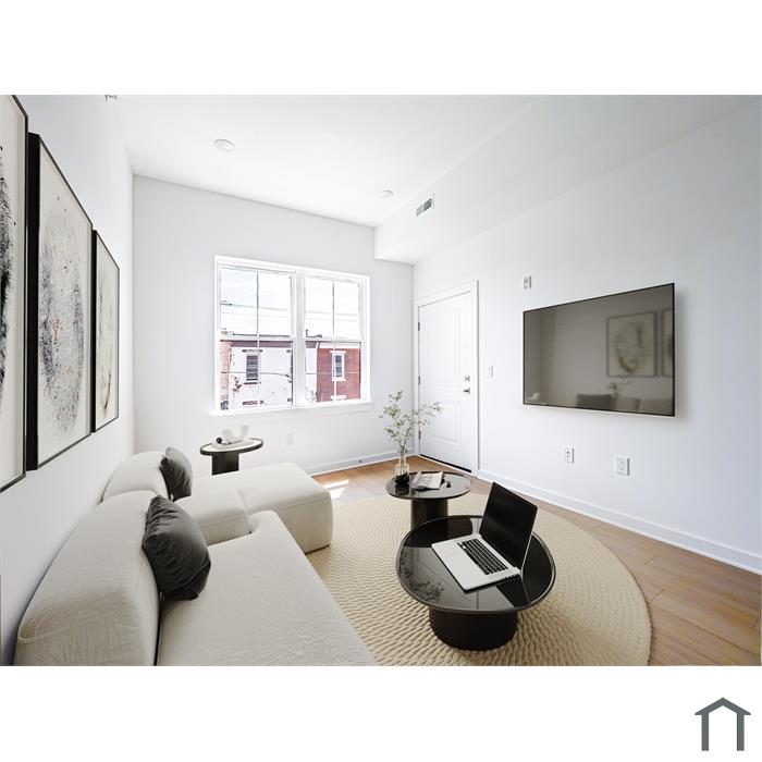 2403-2407 W Thompson St