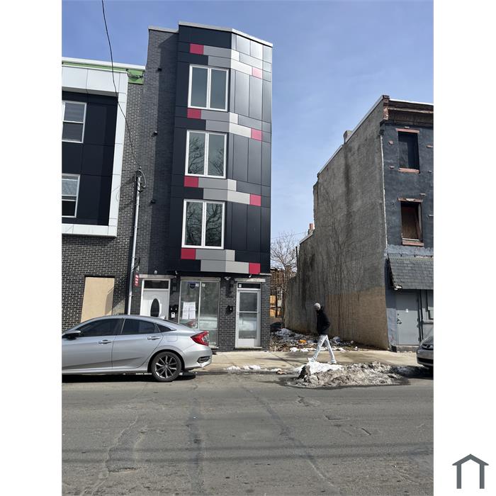 2405 Ridge Ave