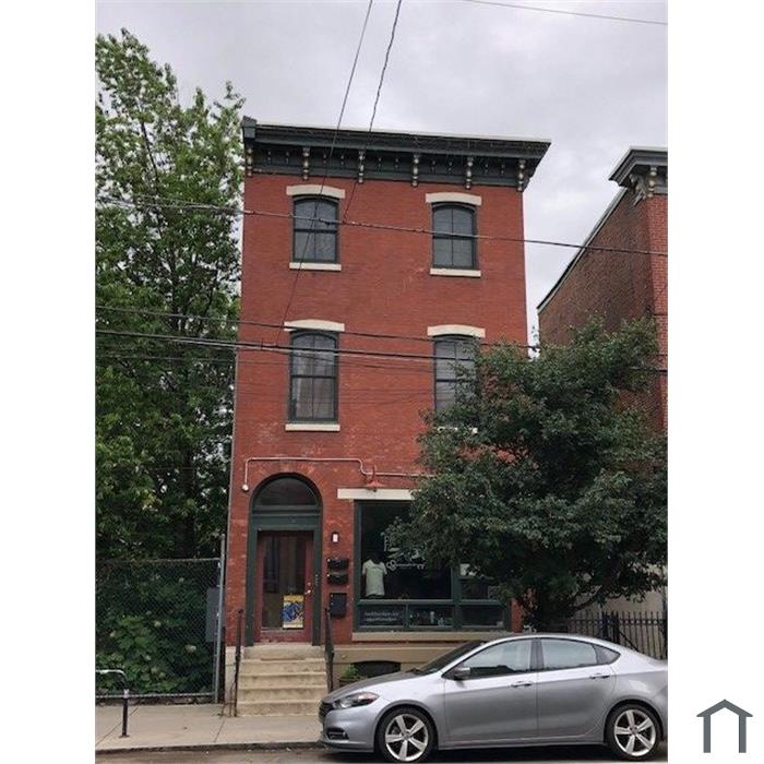 1817 Frankford Ave