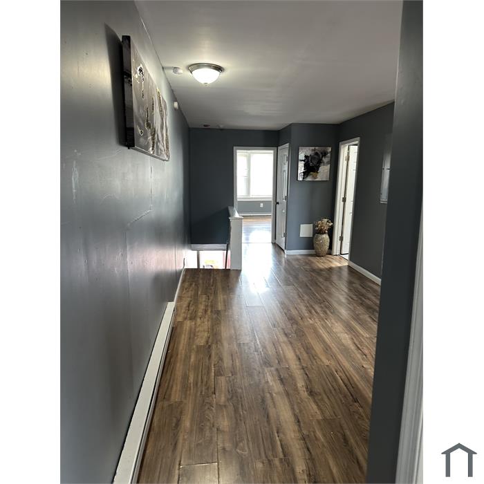 2709 W Allegheny Ave