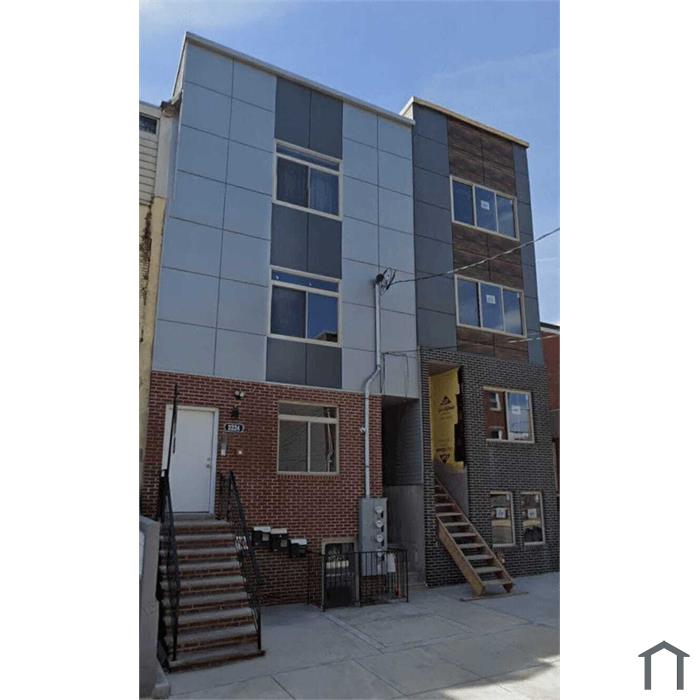 2224 N Franklin St Philadelphia PA 19133 USA