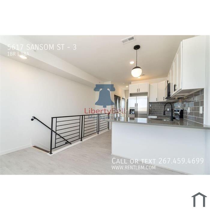 5617 Sansom St