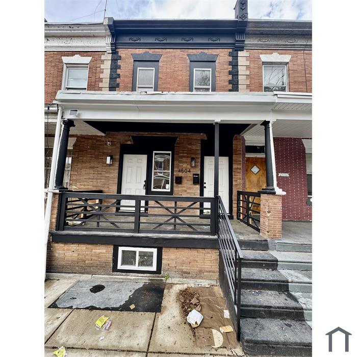 4504 N Uber St