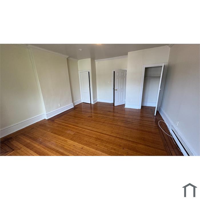 1118 Lindley Ave