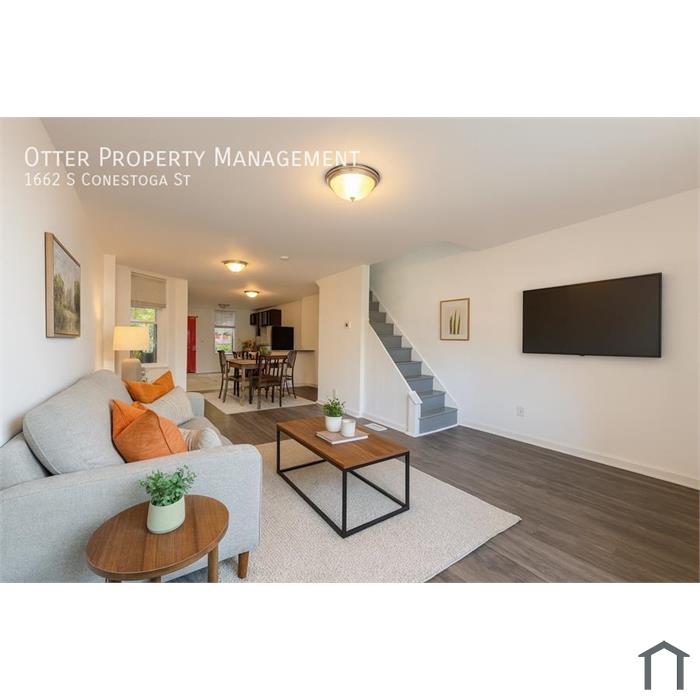 Charming 3BR Home with Porch & Pet-Friendly Option